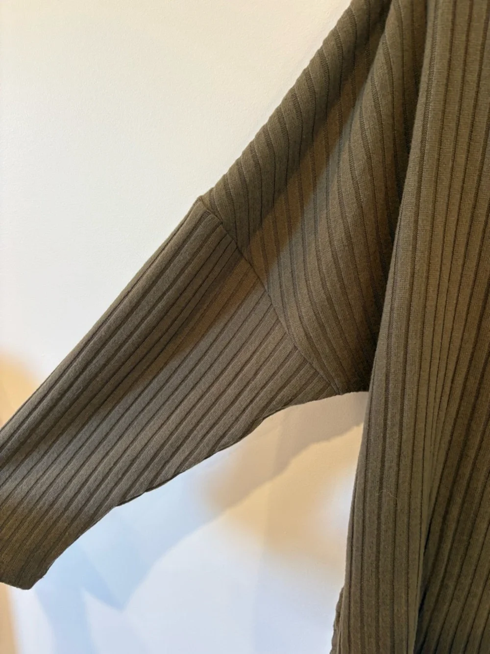 Reitmans Olive Ribbed Knit Top - Picture 5 of 5